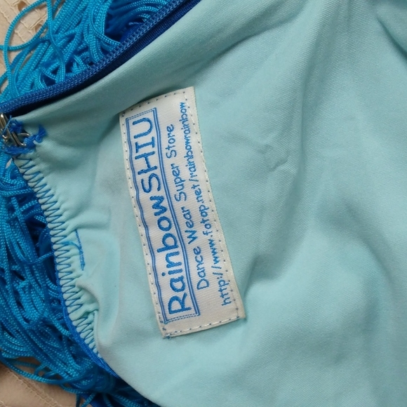 Rainbow Shiu Performance Dress Size S - Picture 11 of 13